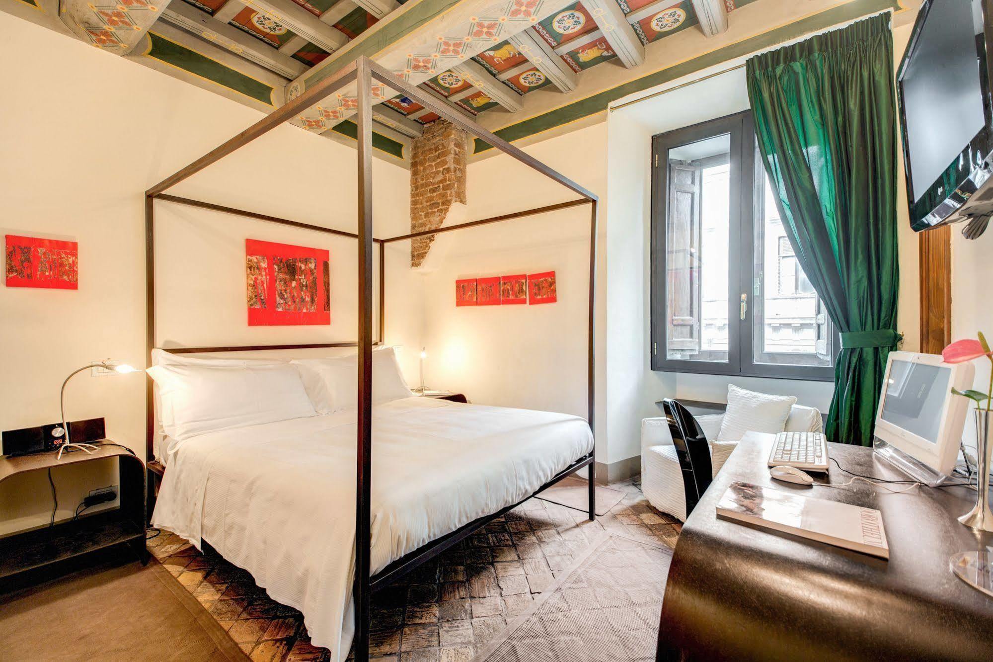 Bed and Breakfast Residenza Torre Colonna Rzym Zewnętrze zdjęcie