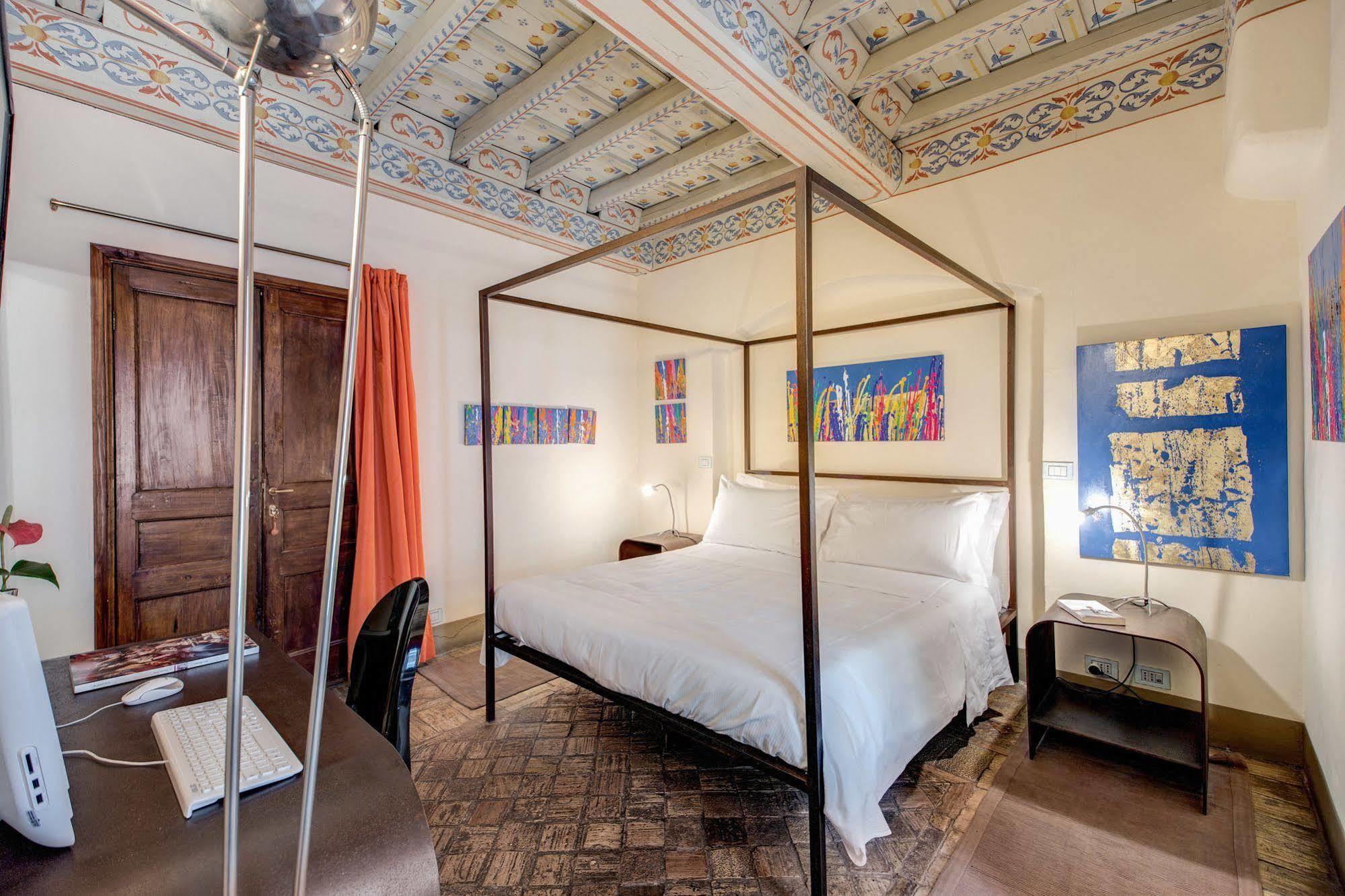 Bed and Breakfast Residenza Torre Colonna Rzym Zewnętrze zdjęcie